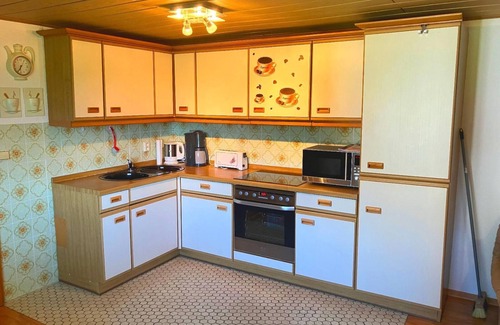 Neukirchen Beim Heiligen Blut Apartment | Vacation apartment with large balcony