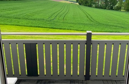 Neukirchen Beim Heiligen Blut Apartment | Vacation apartment with large balcony