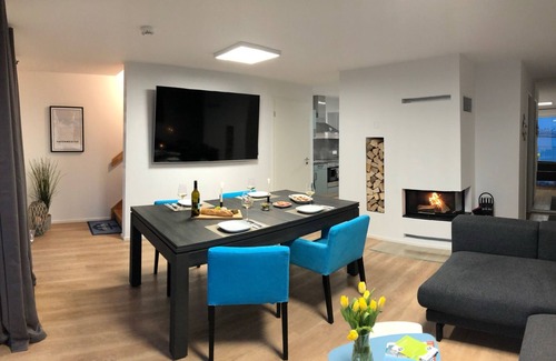 Olpenitz House | Cozy Sea View Holiday Home with Terrace & Wi-Fi Access