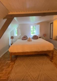Macharen Bed & Breakfast | Experience De Oude Pastorie Macharen with Oceanfront Views