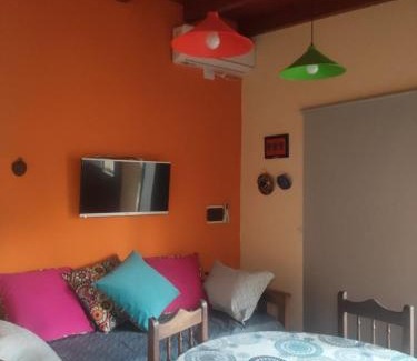 Villa Maria House | Cozy Stay at De Paso Primo: Pet & Child Friendly Retreat