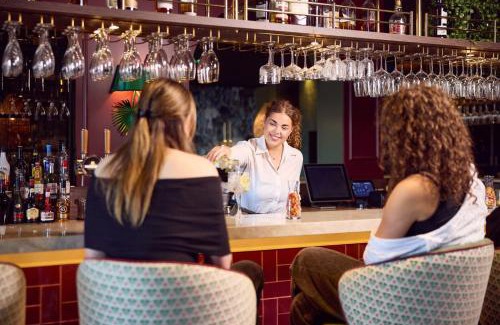 De Koog Apartment | Welcoming De Pelikaan Texel Appartementen with Family-Friendly Amenities