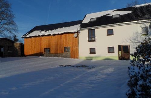 Manderfeld House | De Ploeg: Guest Rated 9.2 with Pet-Friendly Amenities