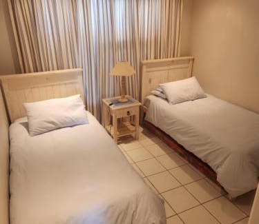 Jeffreys Bay Apartment | Oceanfront Retreat at De Reyge - 10/10 Guest Rated