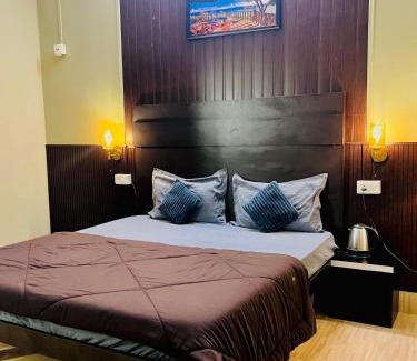 Jorhat House | De Royal Castle