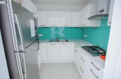 Mount Lavinia Apartment | Experience Comfort at De Saram Residencies with Pool Access