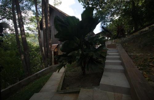Pantai Bed & Breakfast | Experience Deserenity: Family-Friendly & Accessible Retreat