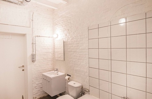 Heers Apartment | Visit De Smishoeve: Spa Retreat with Top Guest Ratings