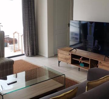 Firgrove Rural Apartment | Relax at De Velde Estate with Ocean Views & Private Pool