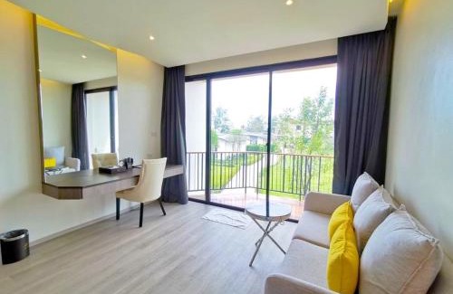 Mai Rut Hotel | Discover De VeraNiO Resort: Pet-Friendly Oceanfront Escape