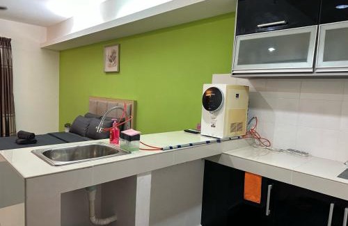 Wakaf Che Yeh Apartment | Guest Rated: De Vianna Apartment with Private Pool & Kitchen