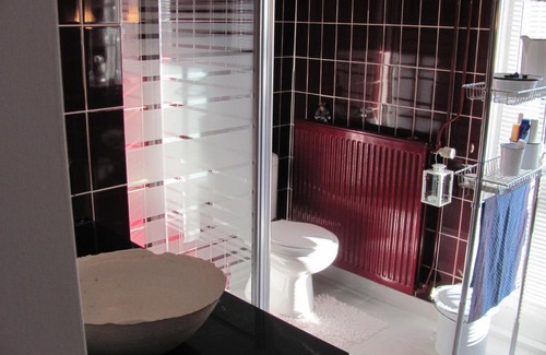 Nieuw-Scheemda Bed & Breakfast | Exceptional de Witte Wolk: Rated 10/10 with Breakfast