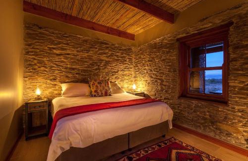 Oudtshoorn House | De Zeekoe Guest Farm: Family-Friendly Retreat with Pool