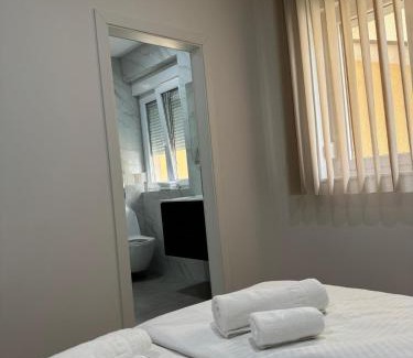 Trn Hotel | Top-Rated Dea Sobe: Family-Friendly with Restaurant & Kitchen