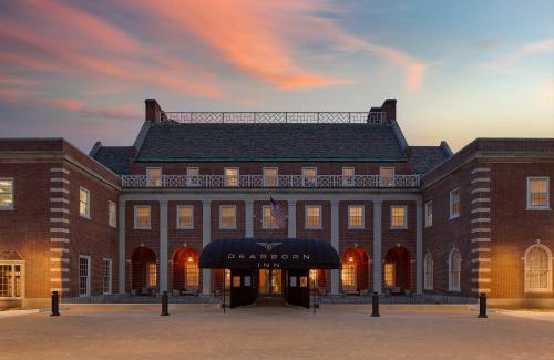 Dearborn Hotel | Experience Comfort at The Dearborn Inn, A Marriott Hotel