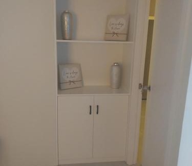 Discovery Bay House | Guest Rated: Debs Cozy Cove with Family-Friendly Amenities