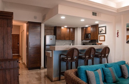 Marina Vallarta Condo | Unforgettable Ocean Views from 8th Floor with Pools