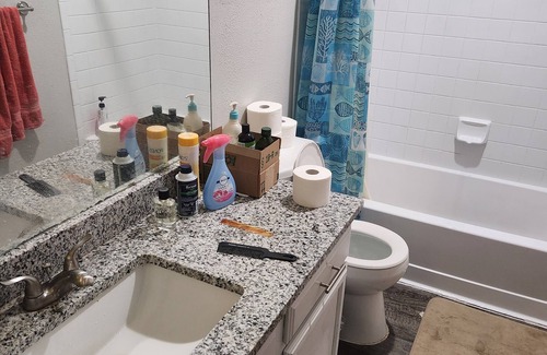 Las Colinas Apartment | Decent home in Las corlinas