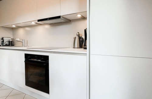 Timmendorfer Strand Apartment | Oceanfront Retreat at Deck 1, Timmendorfer Strand