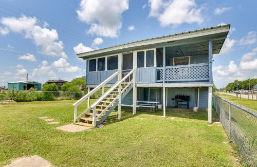 Freeport House | Guest Rated 10/10: Pet-Friendly Texas Retreat with Yard
