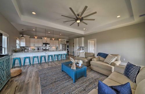 Crystal Beach House | Ocean View Home with Deck - Perfect for Families
