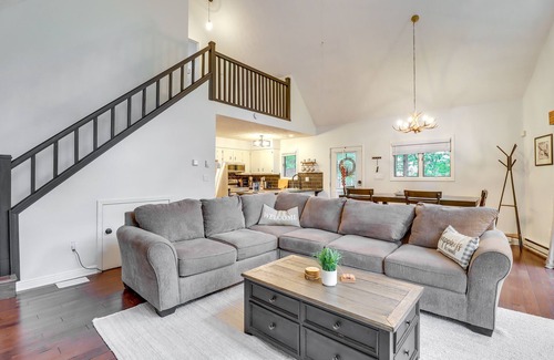 Albrightsville Cabin | Top-Rated Pennsylvania Retreat with Deck & Pool Access