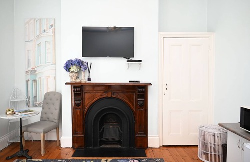 Mansfield Apartment | Family-Friendly Deck Quarters - The Westwing, Rated 9.4/10