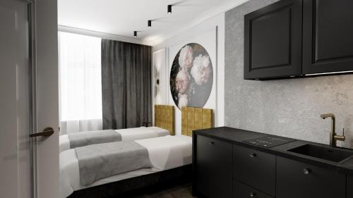 Katowice Apartment | Welcoming Deco Apartments Mariacka 8: Family & Pet Friendly
