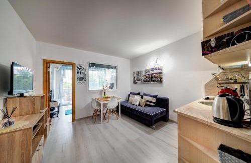 Sarafovo Apartment | Relax at Апартамент ДЕКОР with Oceanfront Views & Spa