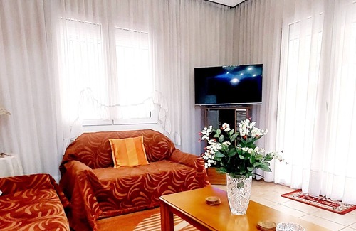 Neapoli-Sykies House | Stylish Decoupage Art Design House in Thessaloniki