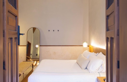 Centro Hotel | Experience Decu Downtown: 5-Star Stay with Spa & Pool