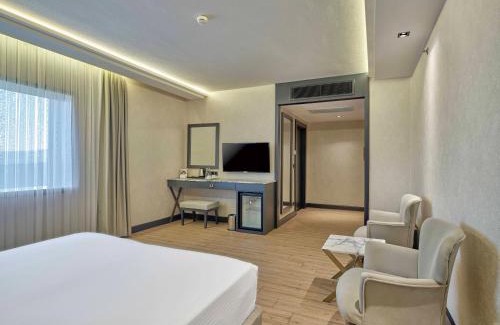 Haliliye Hotel | Discover Dedeman Sanliurfa: A 5-Star Oasis with a Pool