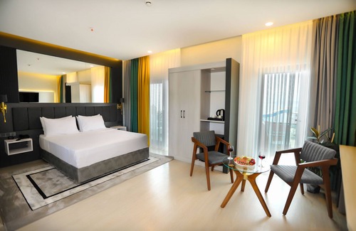 Edremit Hotel | Discover DEDEMAN VAN RESORT & AQUA: Family-Friendly Oasis