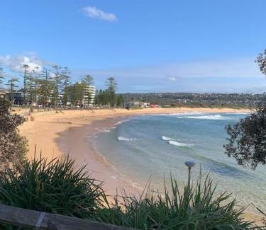 Dee Why Apartment | Dee Why Town House: Family & Pet-Friendly Retreat
