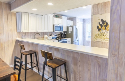 Dune Allen Beach Condo | Beachside Condo with Pool & Deeded Access, Rated 9.8/10