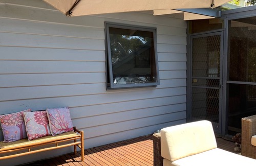 Taylor Bay House | Serene Retreat at Deep Water, Taylor Bay - Family-Friendly Stay