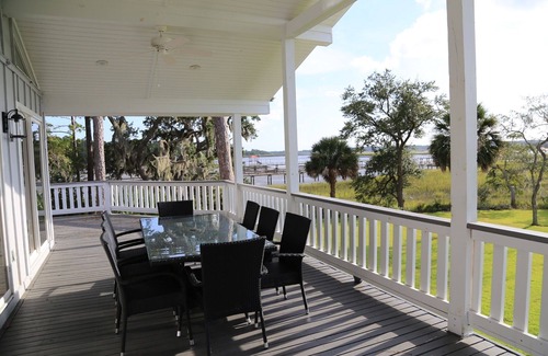 Beaufort House | Serene Deep Water Retreat: Guest Rated 9.8 with Breakfast