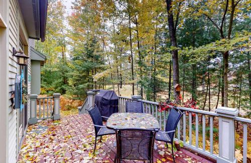 Glen Arbor House | Discover Deer Park 19 - Inn the Oaks: Family-Friendly Retreat