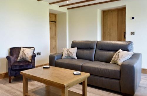 Fremington House | Family-Friendly Retreat at Deer Park - Guest Rated 10/10