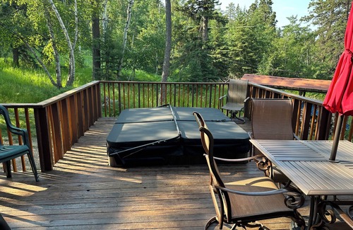 Lead Cabin | Guest Rated 10/10: Relax at Deer Pass Lodge with Spa & More