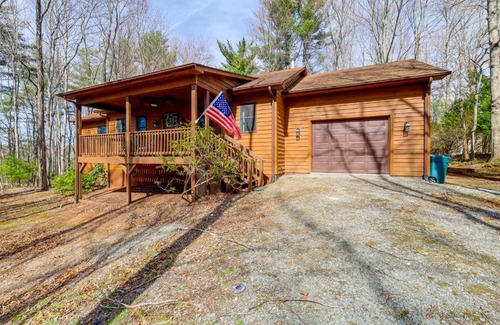 Sparta House | Deer River Retreat Cabin Feel with Modern Touches