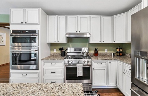 Rockbridge House | Deer Run Manor: Indoor Pool, Spa & Game Room Awaits