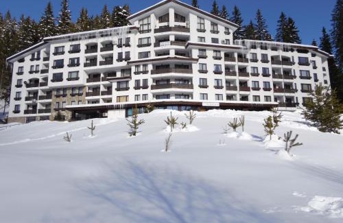 Pamporovo Apartment | Cozy Retreat: Deer's Home at Elit Pamporovo - Guest Rated 9.8