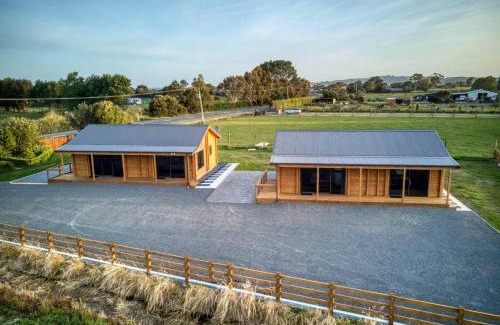 Kaikoura Ski Chalet | Exceptional Deerbrooke Kaikōura Chalets with Breakfast Included