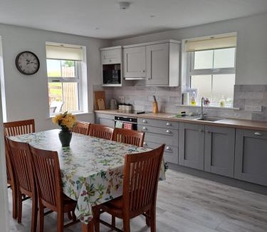 Inistioge House | Beautiful Deerpark Cottage in Inistioge, Kilkenny - 9.7/10
