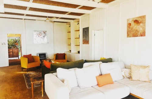 Dangar Island House | Discover Deerubbin Boat House: Oceanfront Paradise Awaits