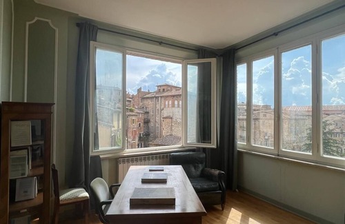 Old Town Apartment | Central Degli Oddi Penthouse Steps from the Cathedral