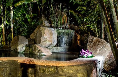 Musina House | Dei Gratia Guest House: Family-Friendly with Pool Access