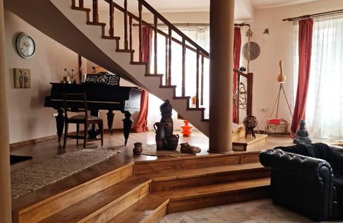 Alba Iulia House | Top-Rated Deiada Guest House with Pool & Hot Tub Access