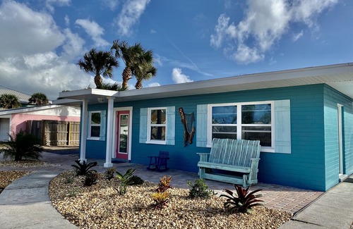 Boardwalk Apartment | Pet-Friendly Deja Blue: Walk to North Beach & Flagler Ave
